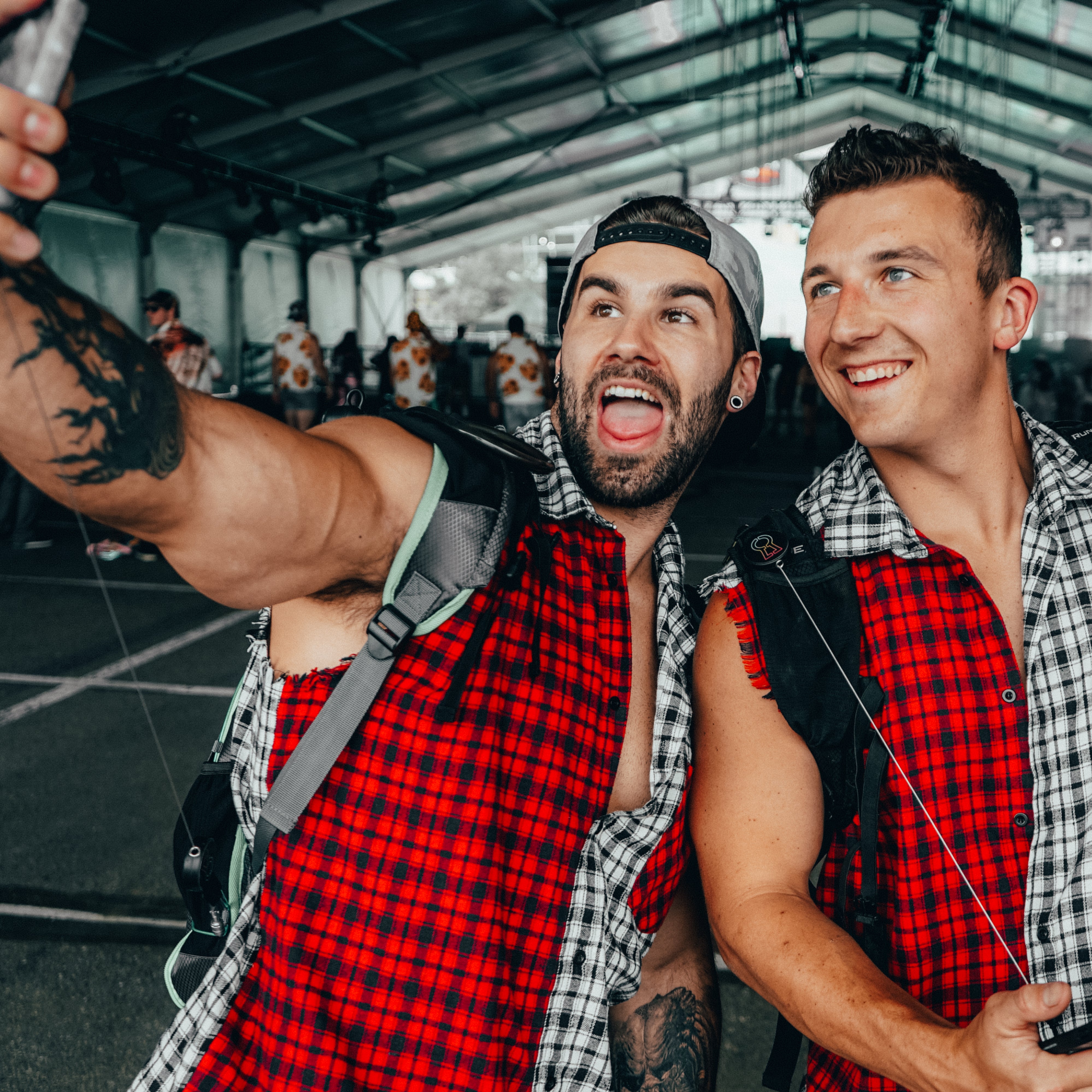 Hydration Booth Rave The Best Rave Hydration Pack – ClutchLoop