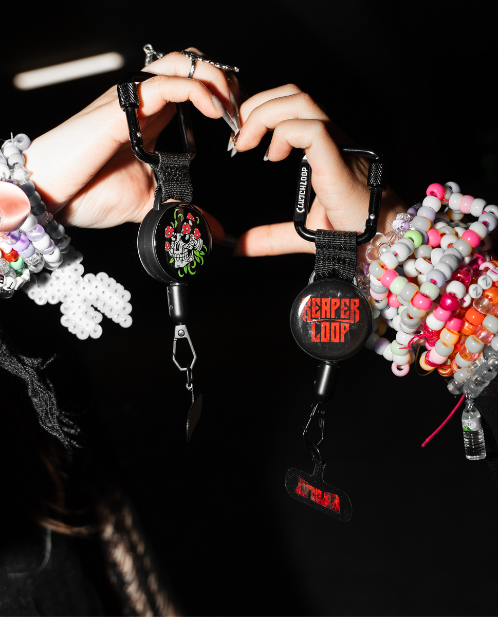Cell Phone Lanyard Anti Theft ClutchLoop Phone Anti-Theft Tether For Secure  Use – Rave Wonderland Phone Loop